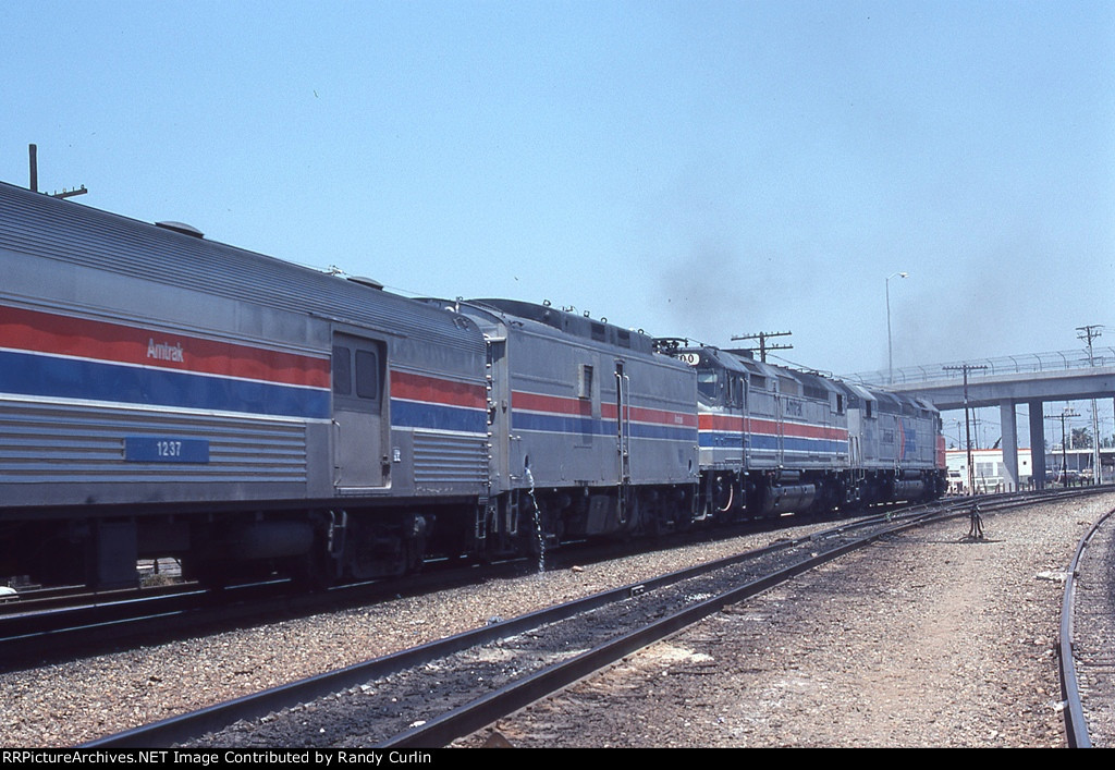 AMTK 573 on Coast Starlight